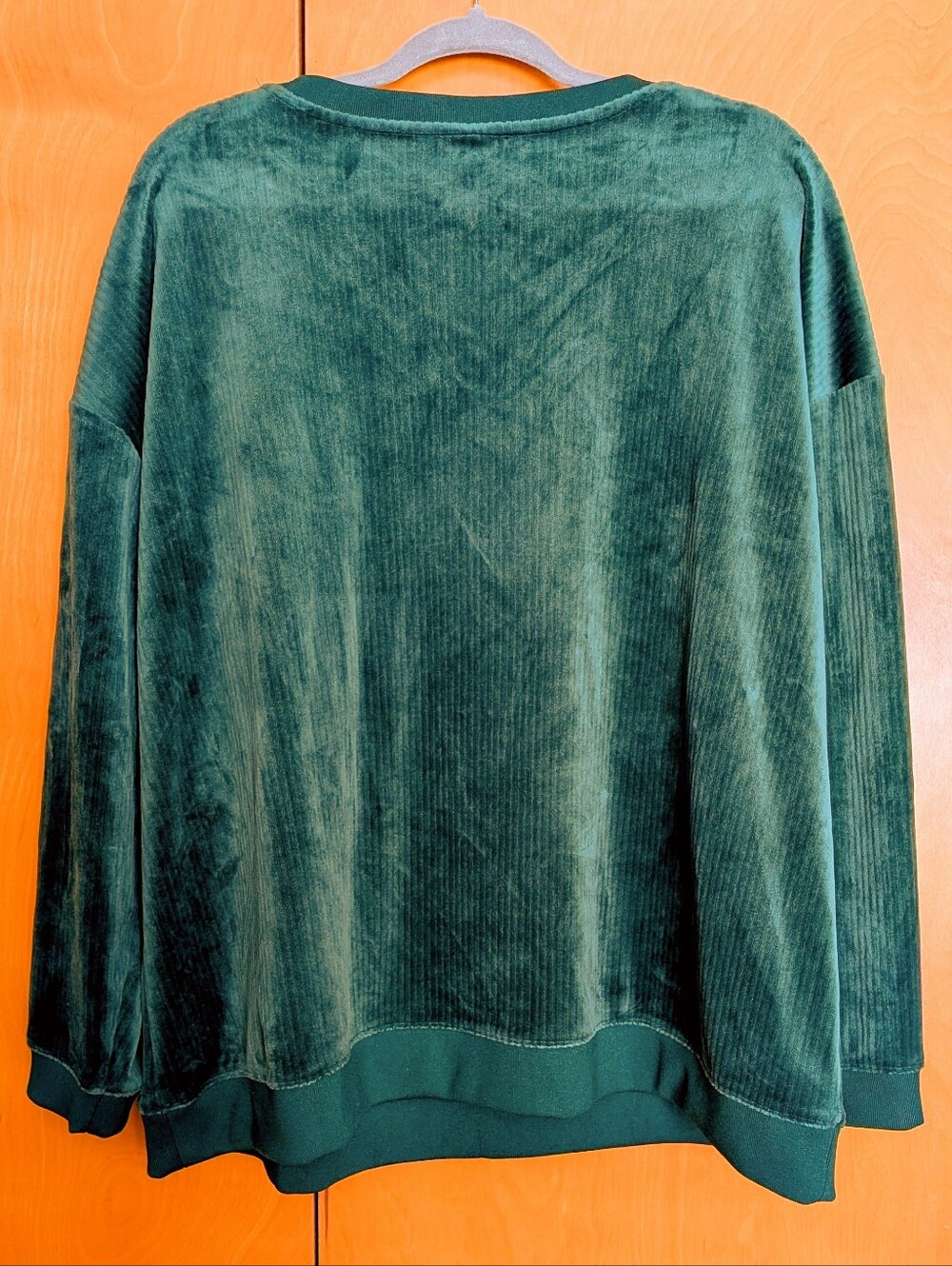 Green V-Neck Ribbed Sweater - Picture 2 of 4